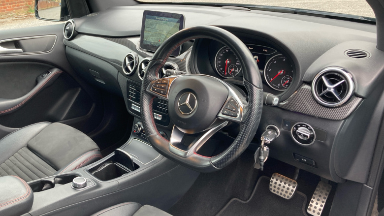 Mercedes-Benz B-Class B180d AMG Line Premium 5dr Auto Diesel Hatchback